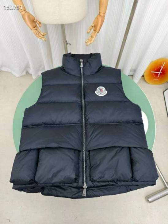 Picture of Moncler Down Jackets _SKUMonclersz1-426yr22737227